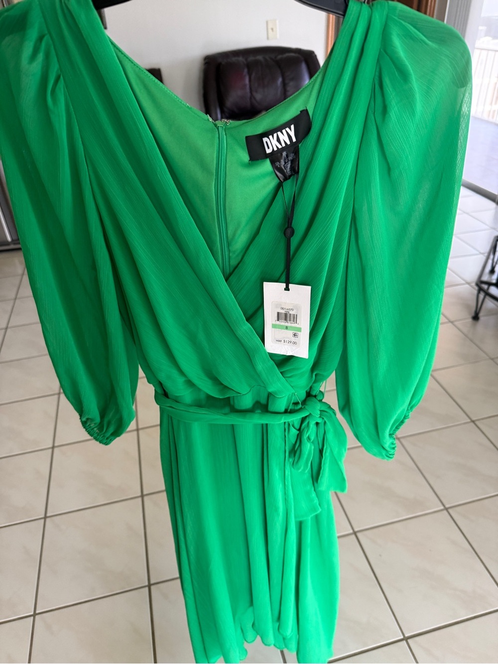 DKNY NWT Kelly Green Chiffon Wrap Midi Dress | Retail $129